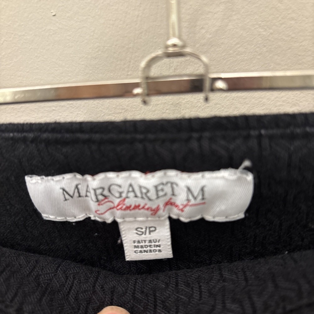 Margaret M Slimming Pants Black Pull-On Stretch Size Small Classic Tapered Leg - Picture 2 of 10